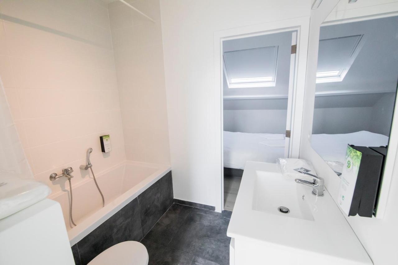 Bed and Breakfast Travelease - Midi Anderlecht Exterior foto