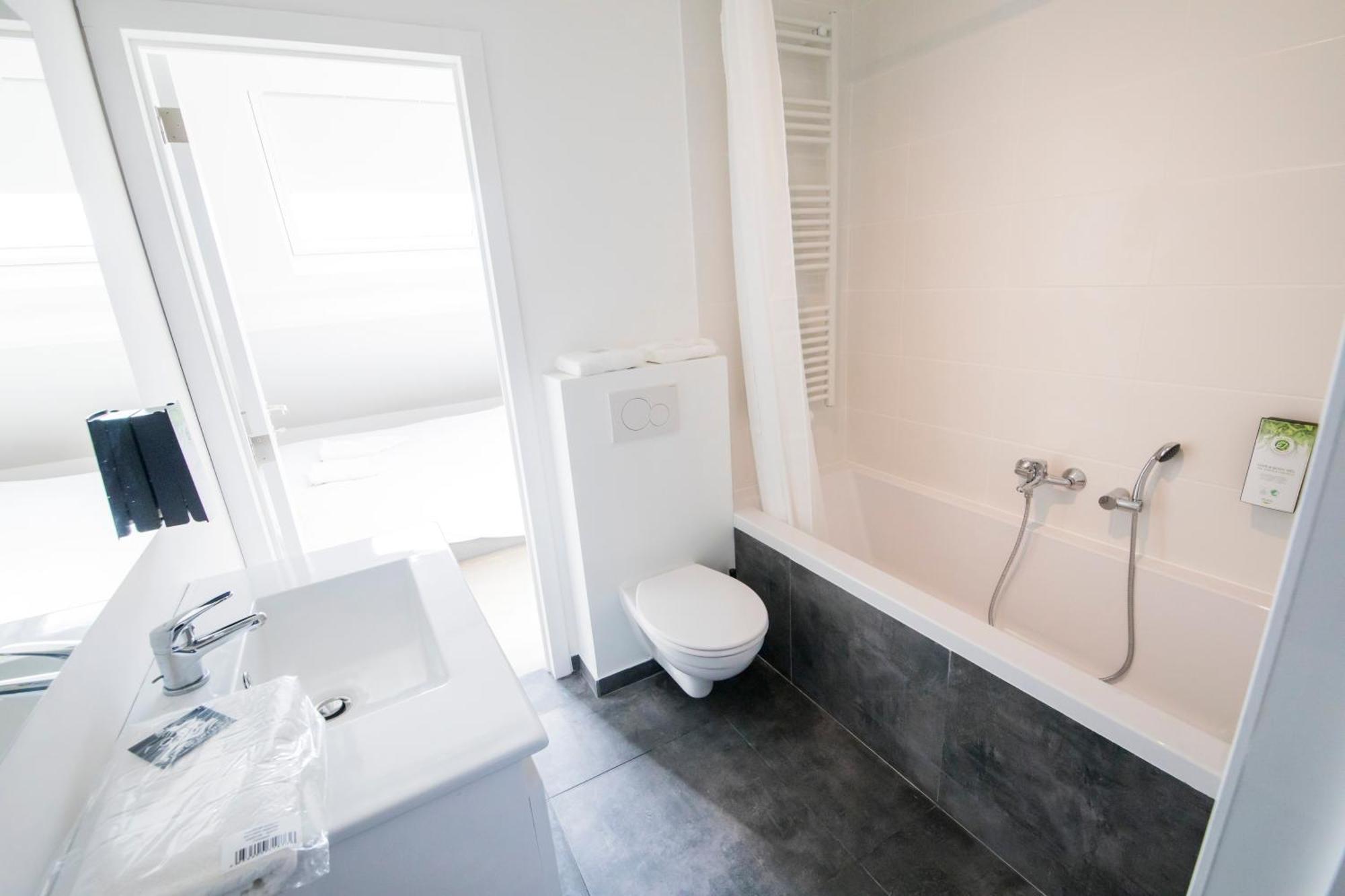 Bed and Breakfast Travelease - Midi Anderlecht Exterior foto