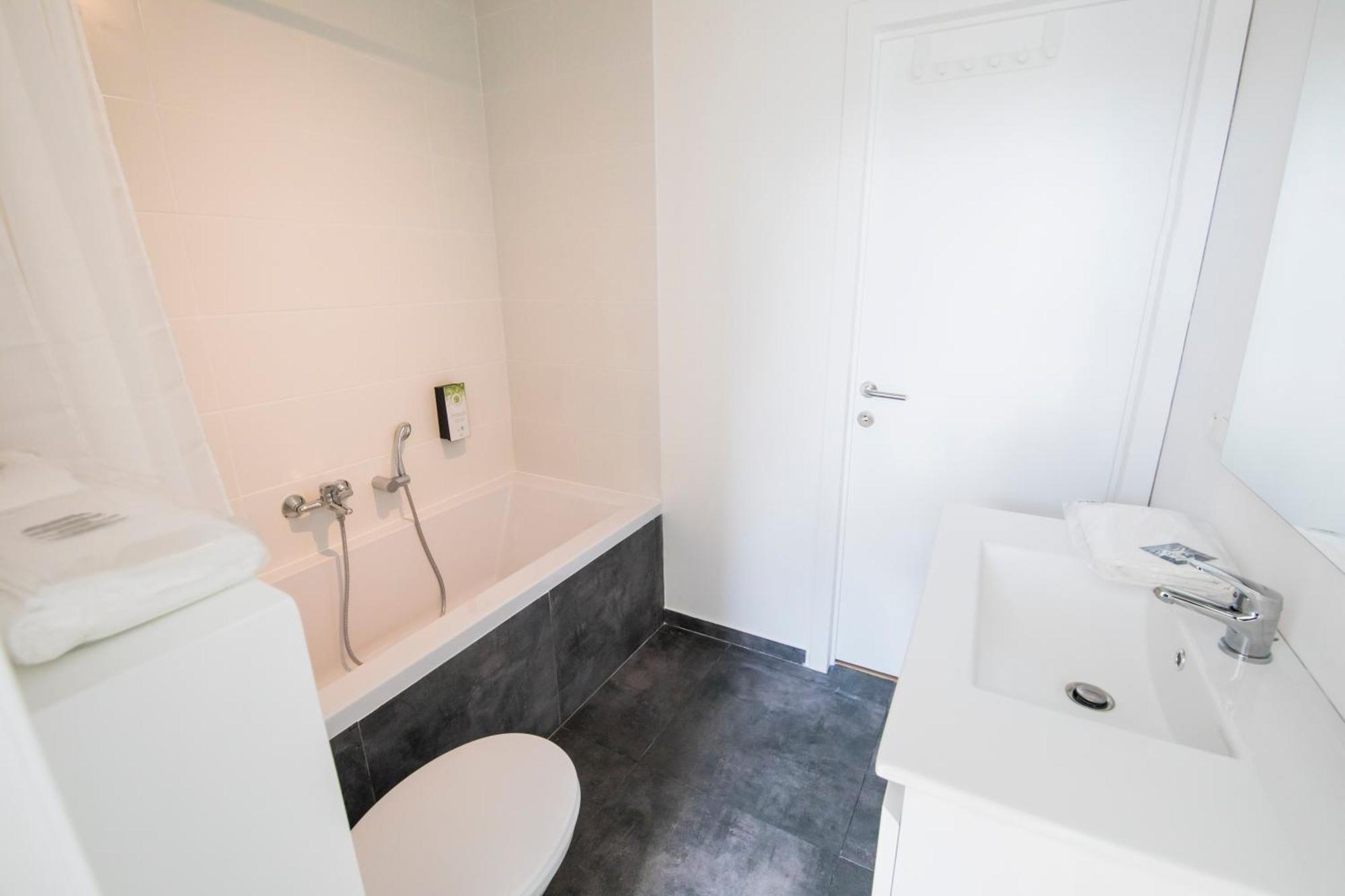 Bed and Breakfast Travelease - Midi Anderlecht Exterior foto